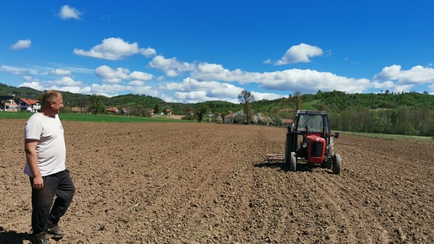 Jesenje i proljetno oranje kroz primjer kukuruza - dva različita svijeta