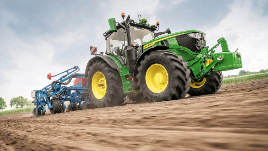 John Deere omogućio da se podaci o prohodima mogu proslijeđivati između različitih strojeva