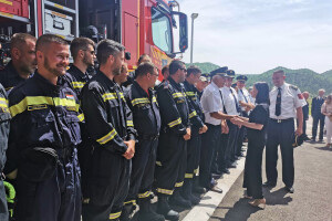 Ministrica otvorila vatrogasni dom DVD-a Muć, sufinanciran kroz mjeru 7