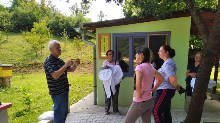 Vrsni pčelar Miloš Odžić nesebično dijeli znanje - 30 godina s pčelama
