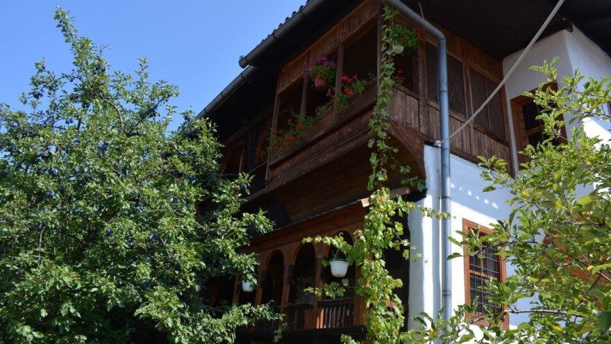 Autentični bosanski vrtovi - od đulbešećerke do fesića