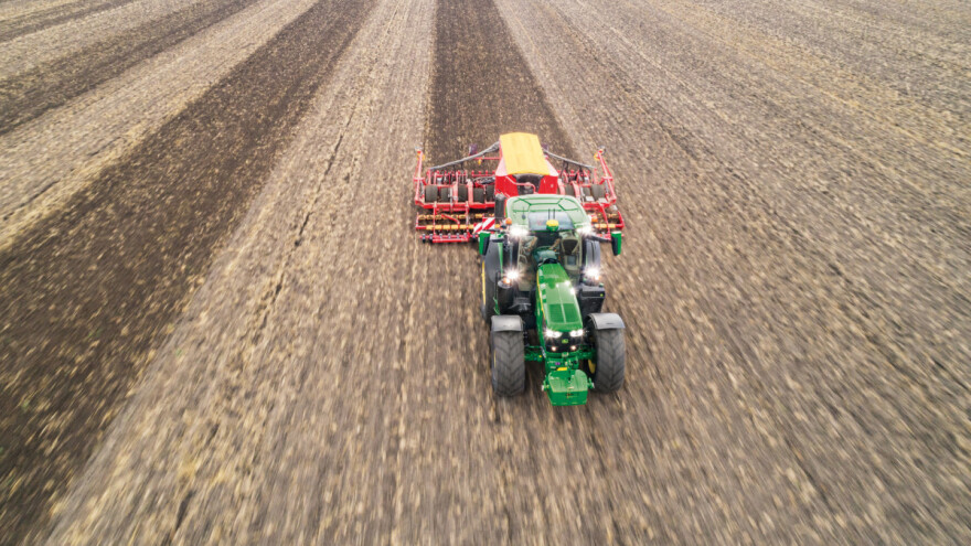 John Deere električni traktor dolazi 2026.?