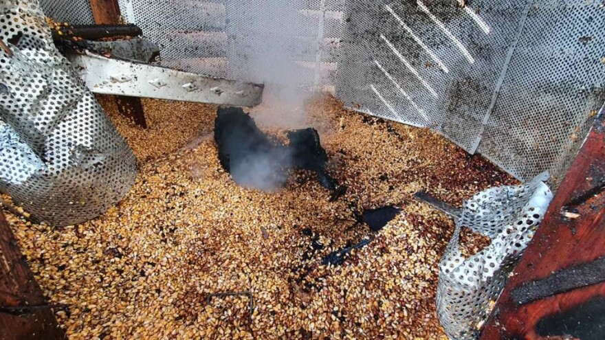 Izgorjelo sedam tona kukuruza i postrojenje za sušenje