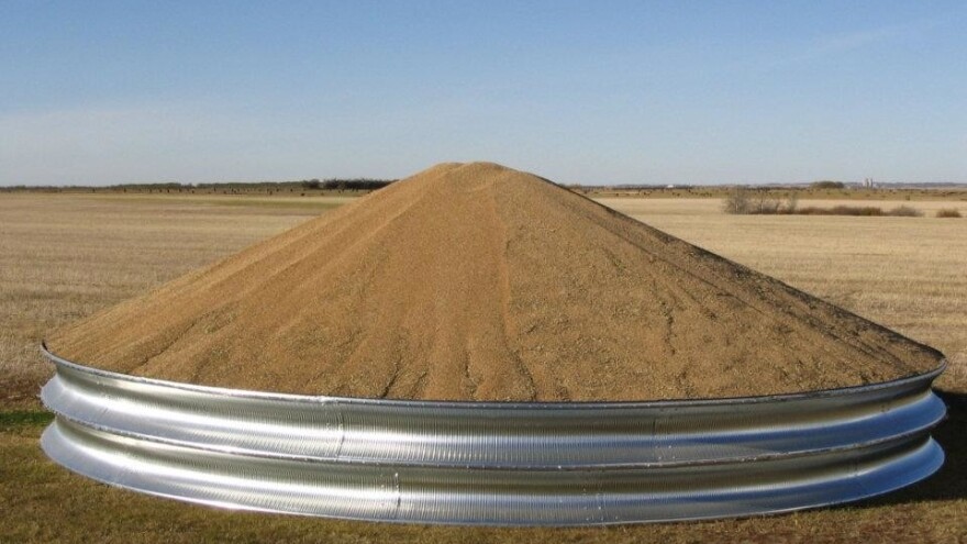 Na putu prva pošiljka privremenih skladišta za ukrajinske žitarice