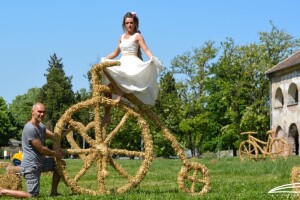 13. Slama Land Art Festival - Femina