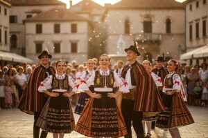 3,3 milijuna kuna za manifestacije i kulturne projekte