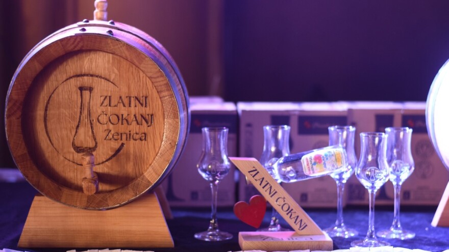 Svi imaju priliku osvojiti kazan, pošaljite uzorke na "Zlatni čokanj"