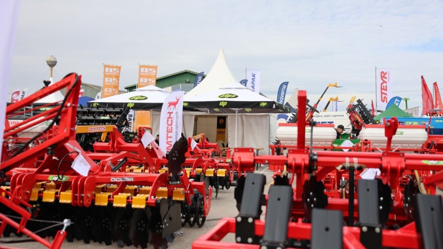 Trebate novi rasipač? Sudjelujte u aukciji na Viroexpu