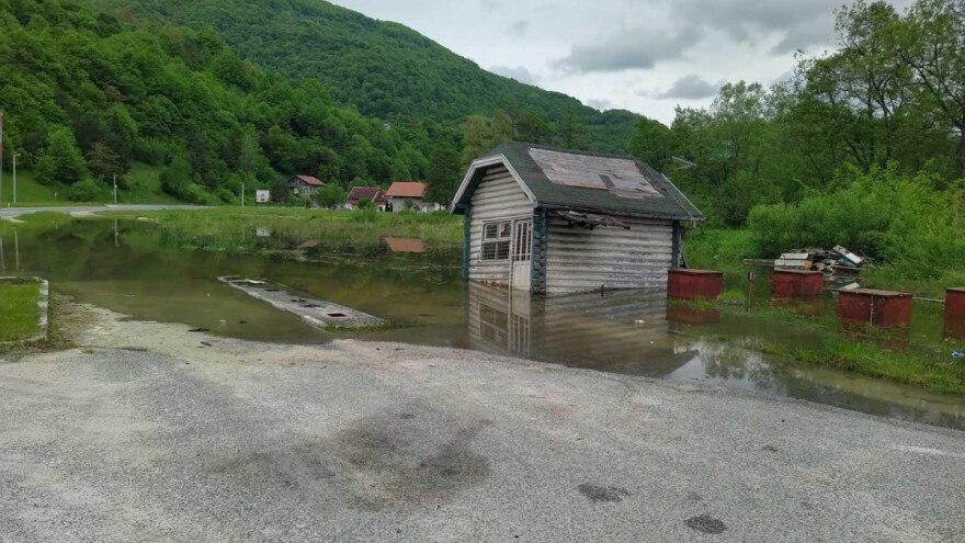 Ekološka katastrofa u Jezeru - zatražena hitna intervencija