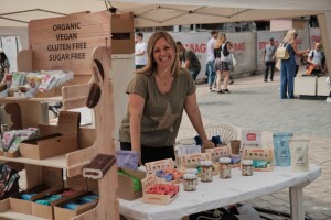 Domaći poljoprivrednici izlažu na veganskom festivalu ZeGeVege