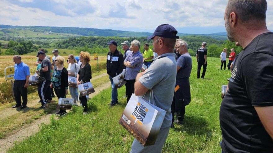 U Cazinu održani "Dani polja strnih žitarica"