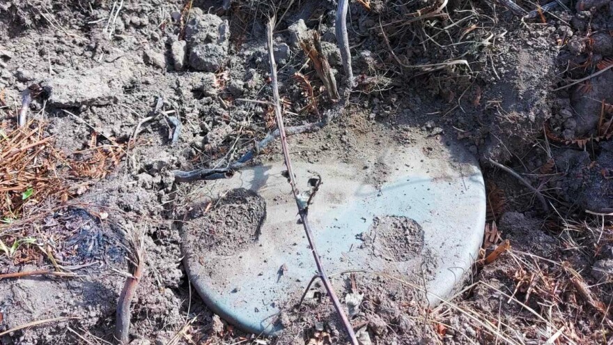 Poljoprivrednici tokom pripreme za jesenju sjetvu pronašli minu kod Bihaća
