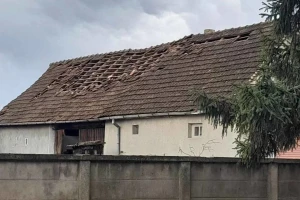 Orkanski vetar ostavio ogromnu štetu u selu Pivnice, pogođena i druga mesta