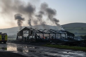 400 prasadi stradalo u požaru!