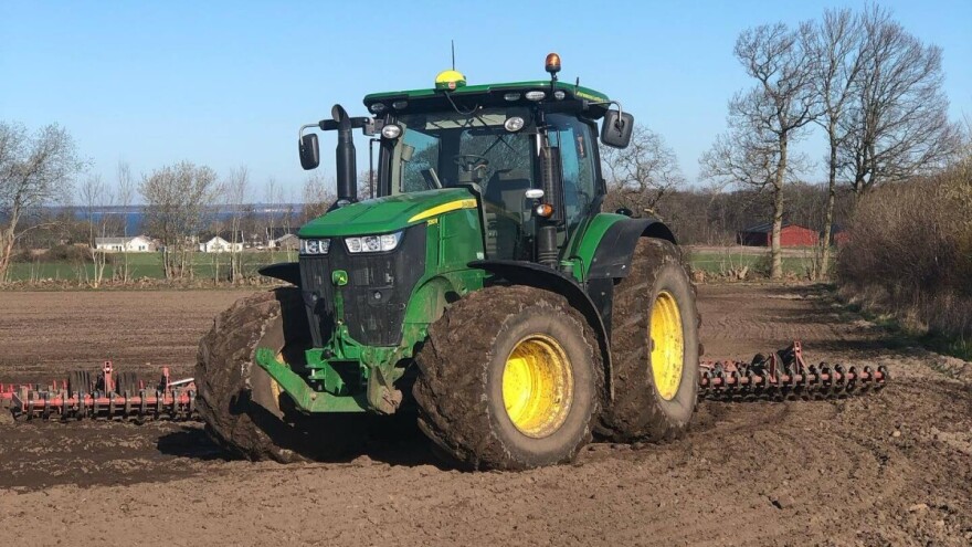 Udružili se John Deere i SpaceX Elona Muska