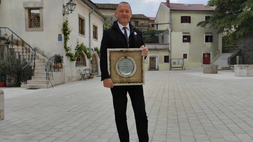 Dražen Lušić dobitnik je godišnje pčelarske nagrade: Znanost i praksa moraju ići ruku pod ruku