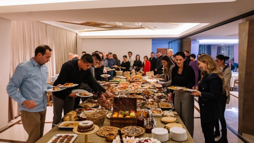 Gdje je "livanjski sto", tu za "švedski" nema mjesta