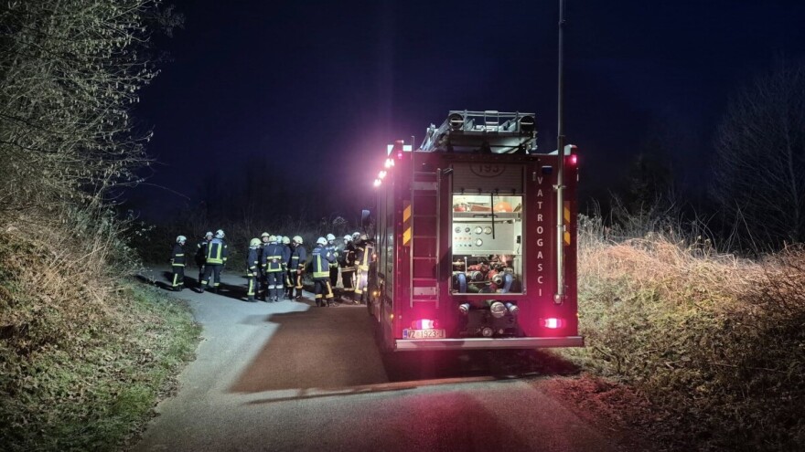 Traktorist (75) s viškom promila u krvi u 5 ujutro u zavoju izletio s ceste
