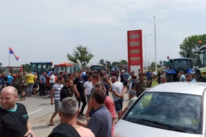 Protest u Požarevcu se ne prekida, dok neko ne dođe iz Ministarstva
