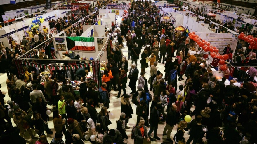 Pomoć zajednici: Poljoprivredni proizvođači poklonili proizvode za Diplomatski bazar