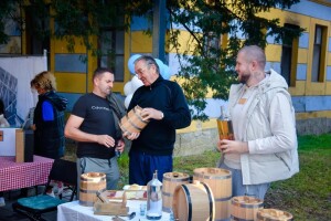Prva rakijada u Kotor Varošu: Od profesionalca do advokata i fudbalskih veterana