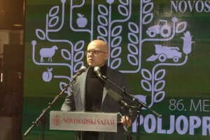 Otvoren Poljoprivredni sajam u Novom Sadu: Mehanizacija jeftinija i do 10 posto