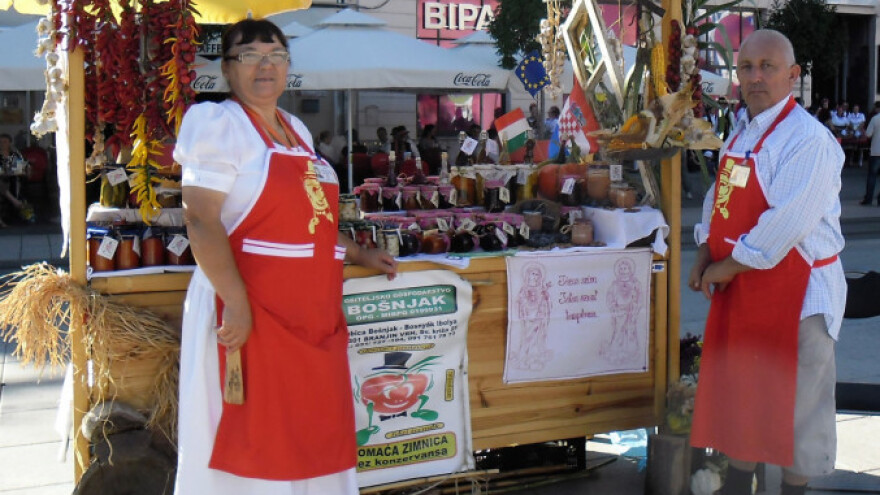 Nasmijane paprike s potpisom Bošnjakovih