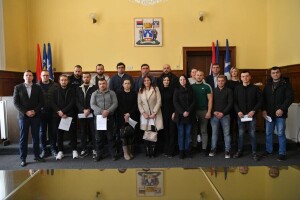 Mladi izabrali život na selu, grad im pomogao da kupe kuće