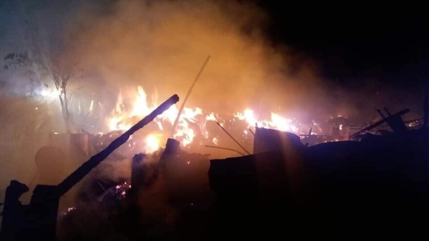 U požaru mu je sa štalom izgorjela i stoka, dobri ljudi Zlatku Jakušu podižu novi objekt