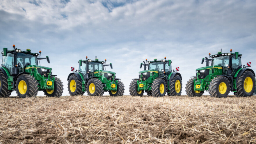 John Deere serija 6R osvježena s nova četiri modela