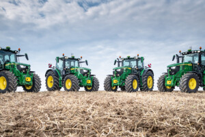 John Deere serija 6R osvježena s nova četiri modela