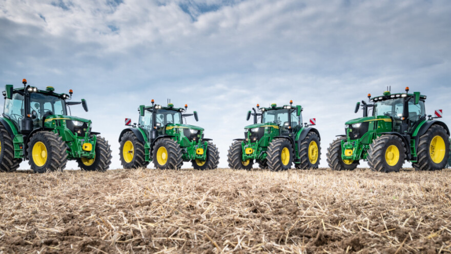 John Deere serija 6R osvježena s nova četiri modela