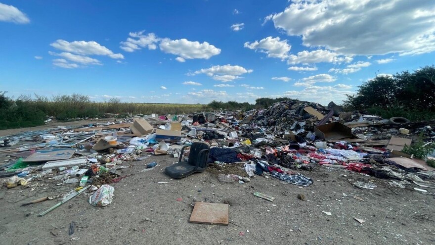 Užasni i opasni prizori - unatoč upozorenjima niču divlja odlagališta otpada