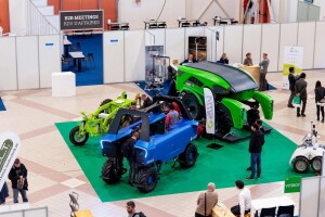 Hibridna FIRA 2021: Međunarodni forum poljoprivredne robotike