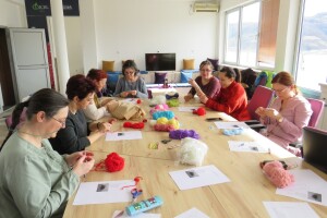 Ove subote održaće se kreativne radionice za žene, ali i edukacije o pčelarenju