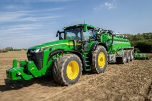 John Deere i JOSKIN odnijeli zlatnu medalju za inovaciju godine - eAutoPower!