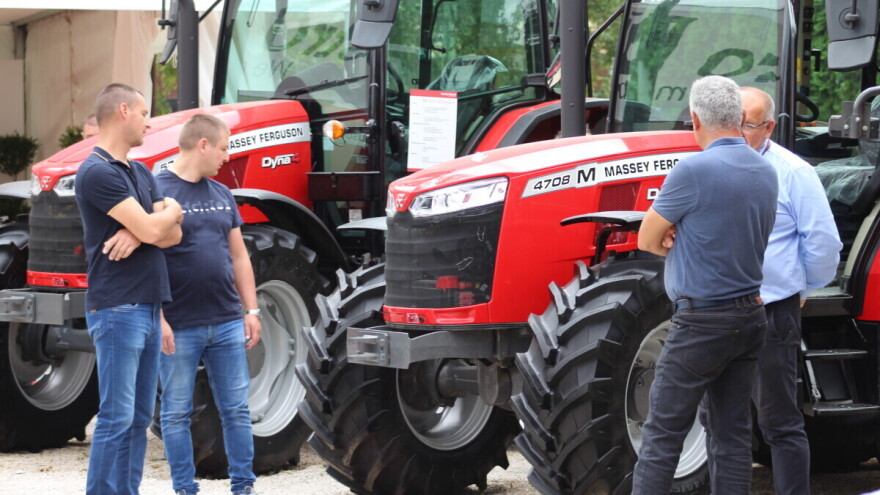 Dok se čeka javni poziv, objavljen Pravilnik za nabavku novog traktora - evo svih detalja