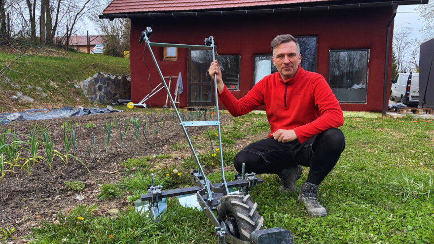 Iz male radionice Brune Motika u Vukomeriću stiže najtiši i najlakši traktor!