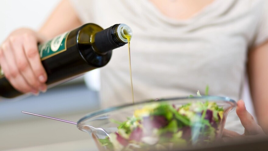 Maslinovo ulje je prirodno ako se "stisne" prilikom pohrane u frižideru?