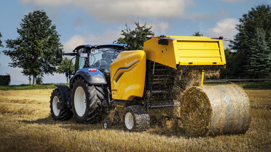 Balirka Roll-Bar 125 novi favorit kompanije New Holland