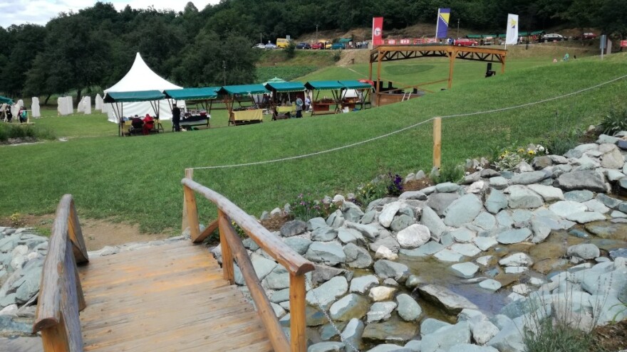 Festival ljetnog solisticija okupio turiste i organske proizvođače u "Dolini piramida"