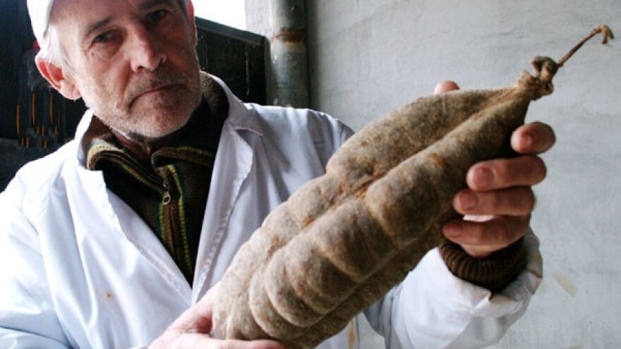 Slovencima kulen, Hrvatima kranjska kobasica?