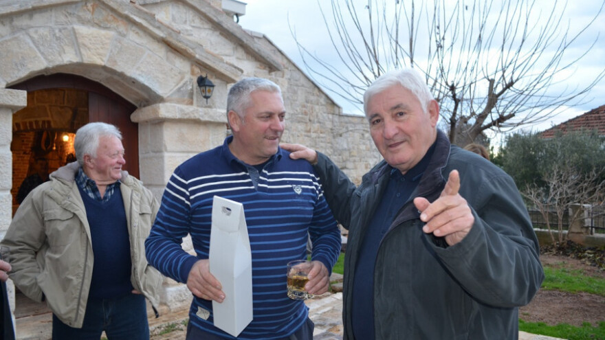 Ulja bog bogova, vina grom gromova