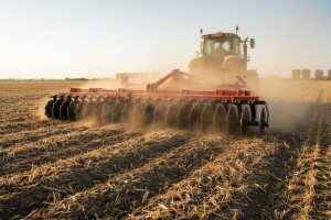 Agresivan nagib diskova Catros tanjurače!