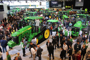 Agritechnica 2021 - Hibridna, u dva izdanja