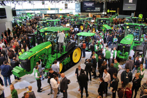 Agritechnica 2021 - Hibridna, u dva izdanja