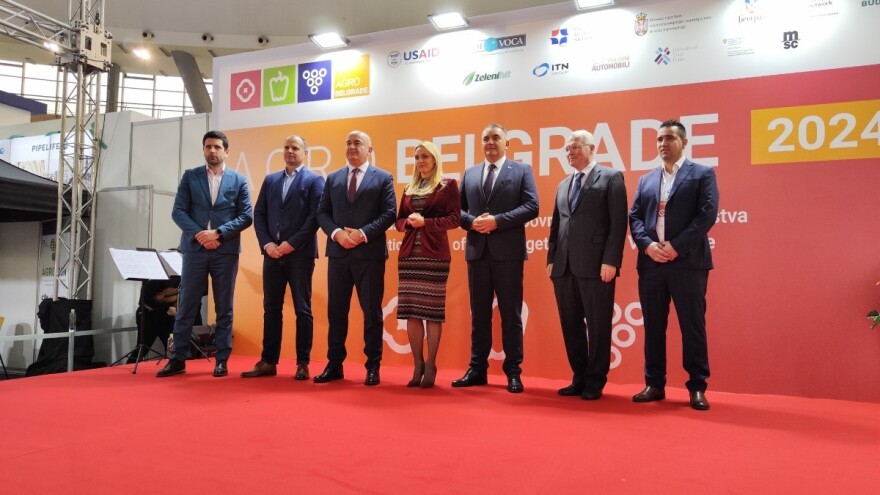 Otvoren AgroBelgrade, Minić najavio razgovore o malinama