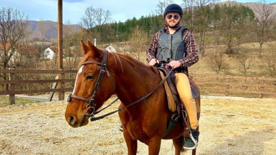 Moderni farmer: Dijete s asfalta, inženjer radiologije, uložio pare u farmu salersa