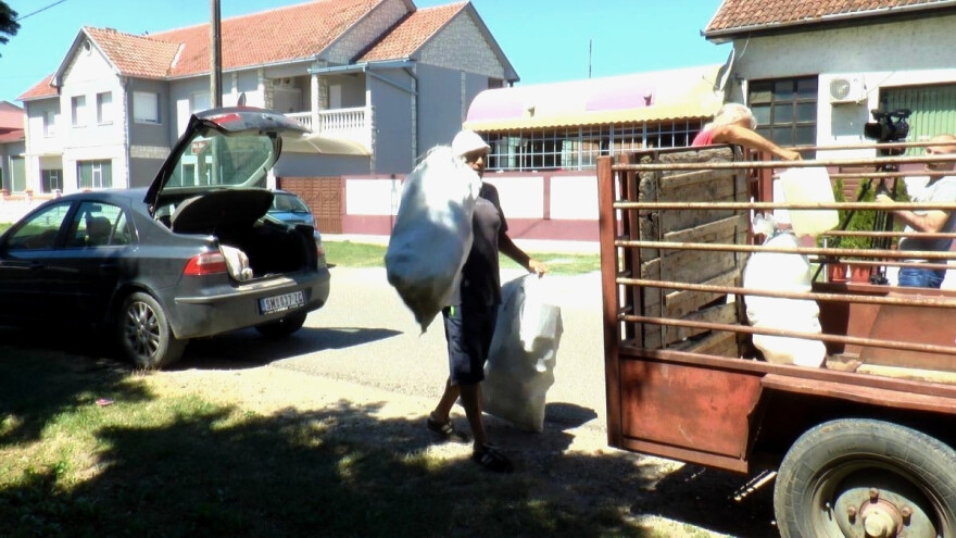 U Sremskoj Mitrovici prikupljaju ambalažni otpad - poljoprivrednici spremni menjati navike