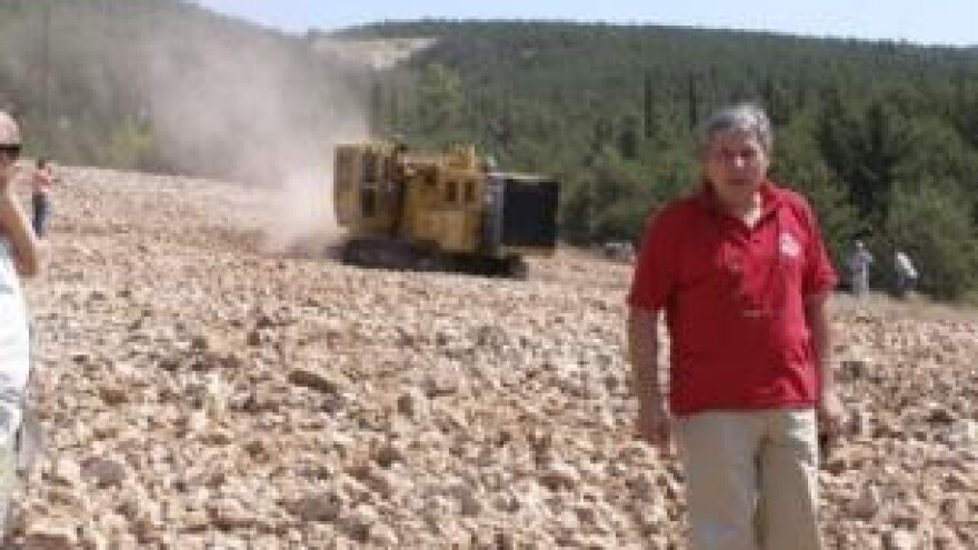 Na kršu sadi 60 tisuća loza